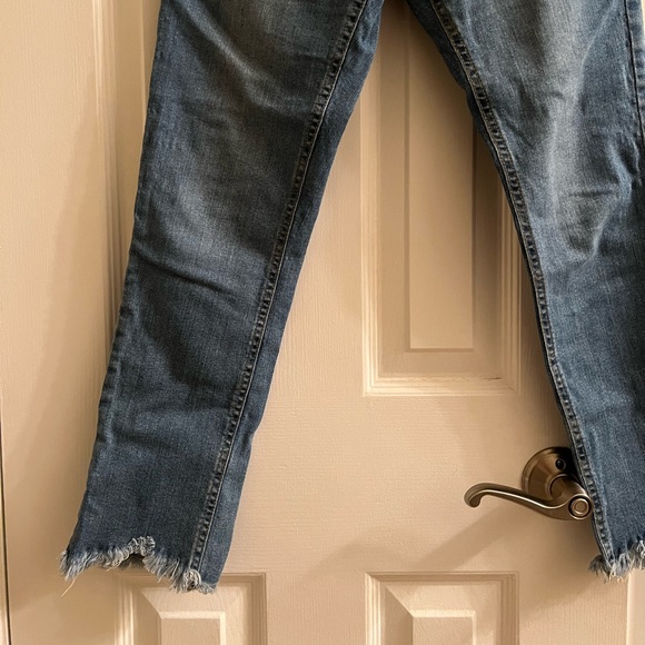 Calzedonia High-Rise Skinny Jeans - Picture 2 of 7